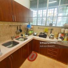 Pangsapuri Mawar Seksyen 5 Taman Kinrara Puchong