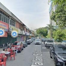 2 Storey Shop For Rent