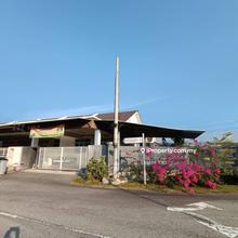 Single storey corner lot fully furnished for rent @ seremban senawang