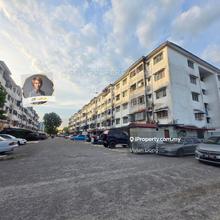 Flat Bandar Teknologi(G floor, Sek 1, near Billion S.C.) Kajang