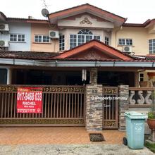 Terrace house for Sale