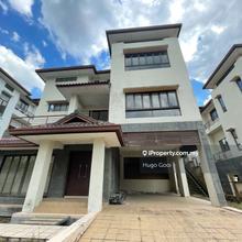 Bungalow with Spacious Private Land, Cozy&Relaxing Area near Mountain