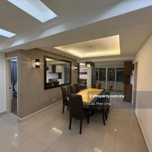 Condo with 2 parking bays near to Mid  vallley