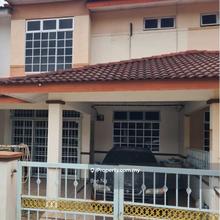 Tmn Angkasa Nuri, renovated double storey 4r3b 22x70 unit for sale