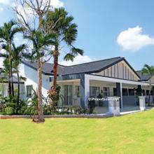Fully furnished showhouse Full loan 100% in Seri Iskandar Perak