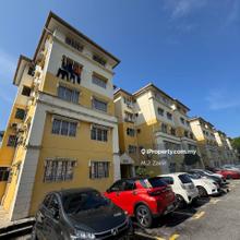 Seri Baiduri Apartment Bukit Indah Ampang Unit Depan Swimming Pool