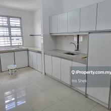 2sty Damai Residences Kemuning Utama partly furnished  for rent