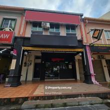 Taipan Shoplot First Floor For Rent