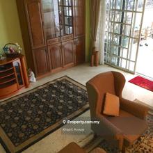Leasehold expiring 2086. Viewing by appointment.
