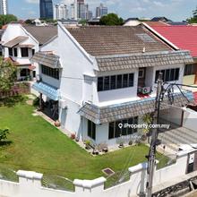 Corner Semi D with Big Land