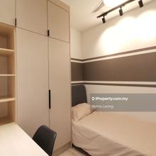 Female unit single room (sharing bathroom) available after 5/4