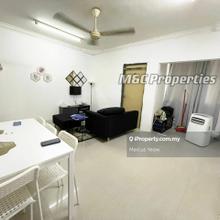 Dahlia Flat Renovated low floor good condition seremban 2 for sale
