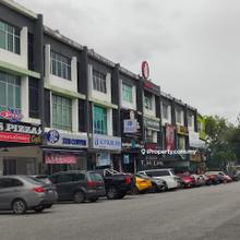Hot Bandar Seri Putra shop near bank, mcd, masjid, uis, pharmacies