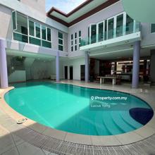 Exclusive Mansion Bungalow with Private Pool, Nicely Renovated