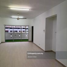 Exclusive unit with spacious terrace