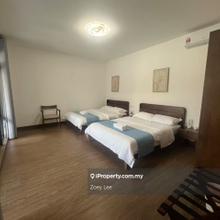 Fringe Villa Golf Villa @ forest city
