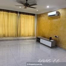 Bukit tinggi 2 klang 2.5 storey suitable for family stay 