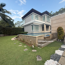 Modern contemporary bungalow with swimming pool and basket ball court 