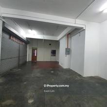 Corner Unit Shop For Rent