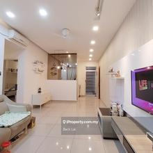 Season amara apartment larkin easy access to jb custom 