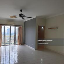 Breezy Apartment on hills_ Cozy area low density _ Peaceful & Calm