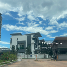 Full Furnished with 2 carparking