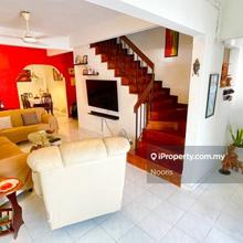 Fully Renovated & Extended Freehold Move In Condition