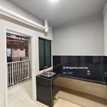Level 2 Flat Larkin Perdana 3