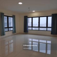 Big Unit with Good View for Sale!