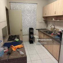 Perdana Emerald condo, Block 2, Middle floor and facing pool