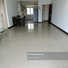 High floor well-kept corner unit for sale