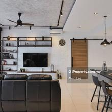 Walkable to LRT & Pavilion2 / Recreation Park View / Free Furnished