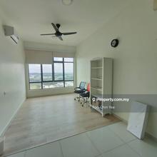 D'summit Residence Freehold 1 Room Condominium, Kempas Utama