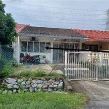 Facing South, Front No House, Dead End Road