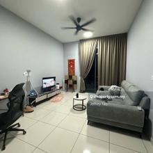 The Cruise Residence @ Bandar Puteri Puchong (Master room )