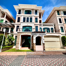 Exclusive: 4-Storey Moonlight Bay Bungalow Villa 47 in Batu Ferringhi
