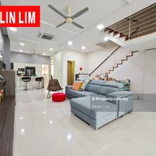 Spacious Layout ; Guarded Neighbourhood ; Renovated 