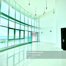 Exclusive Top-Floor Penthouse in West Tower, Gurney Paragon Residences