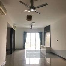 Lake view! Well maintained unit.