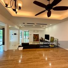 Well maintained 4 storey bungalow with private lift & patrol guards