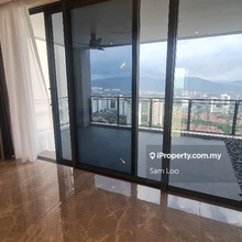 Park Regent Premium Condominium for Sale!!