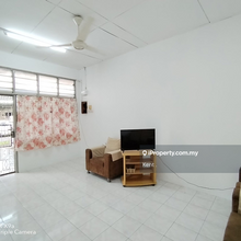 Ipoh Garden Home with Extended Kitchen Freehold