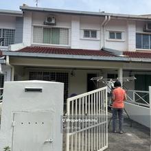 2 Storey Terrace @ Taman Pinggiran Putra Seri Kembangan