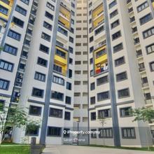 Spacious Corner Unit for Rent @ Laman View