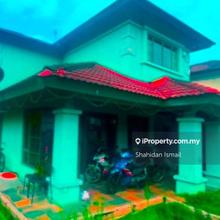Live Comfortably: 2-Storey Semi-D in Bandar Tasik Kesuma
