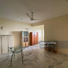 Taman bukit jambul un-furnished 1 free parking 