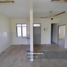 Taman Perling Camar Low Cost Flat