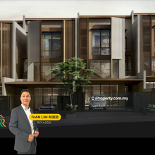 Banyan Valley Superlink Villa 3 Storey For Sale 