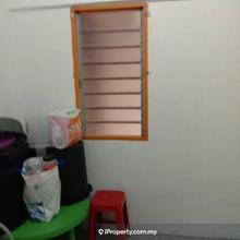 4th Floor Unit, Leasehold Unit 