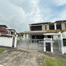 Corner Lot, Superlink Big House, Spacious Unit, Below Market